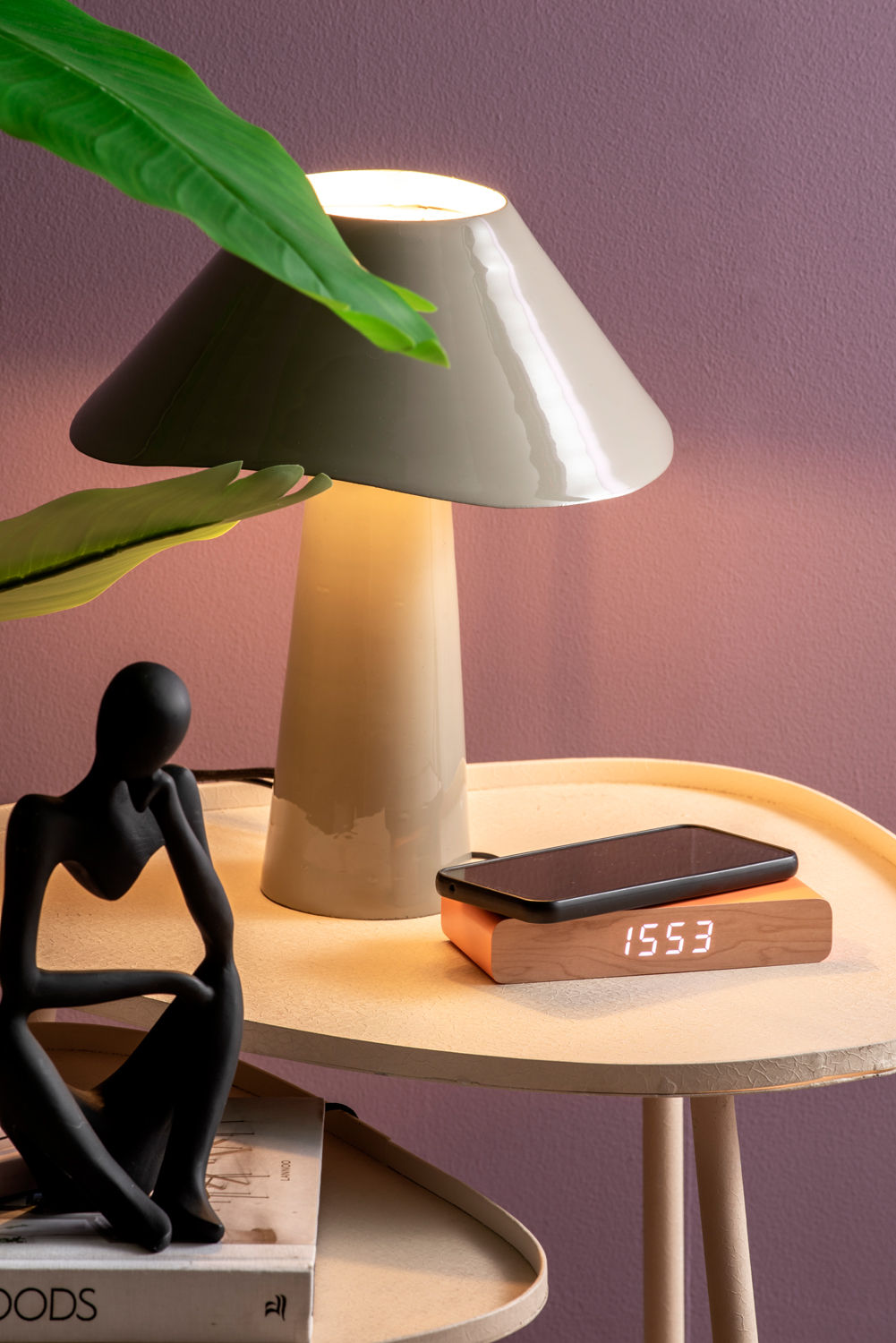 Lampe de table Leitmotiv Ameno émail gris foncé