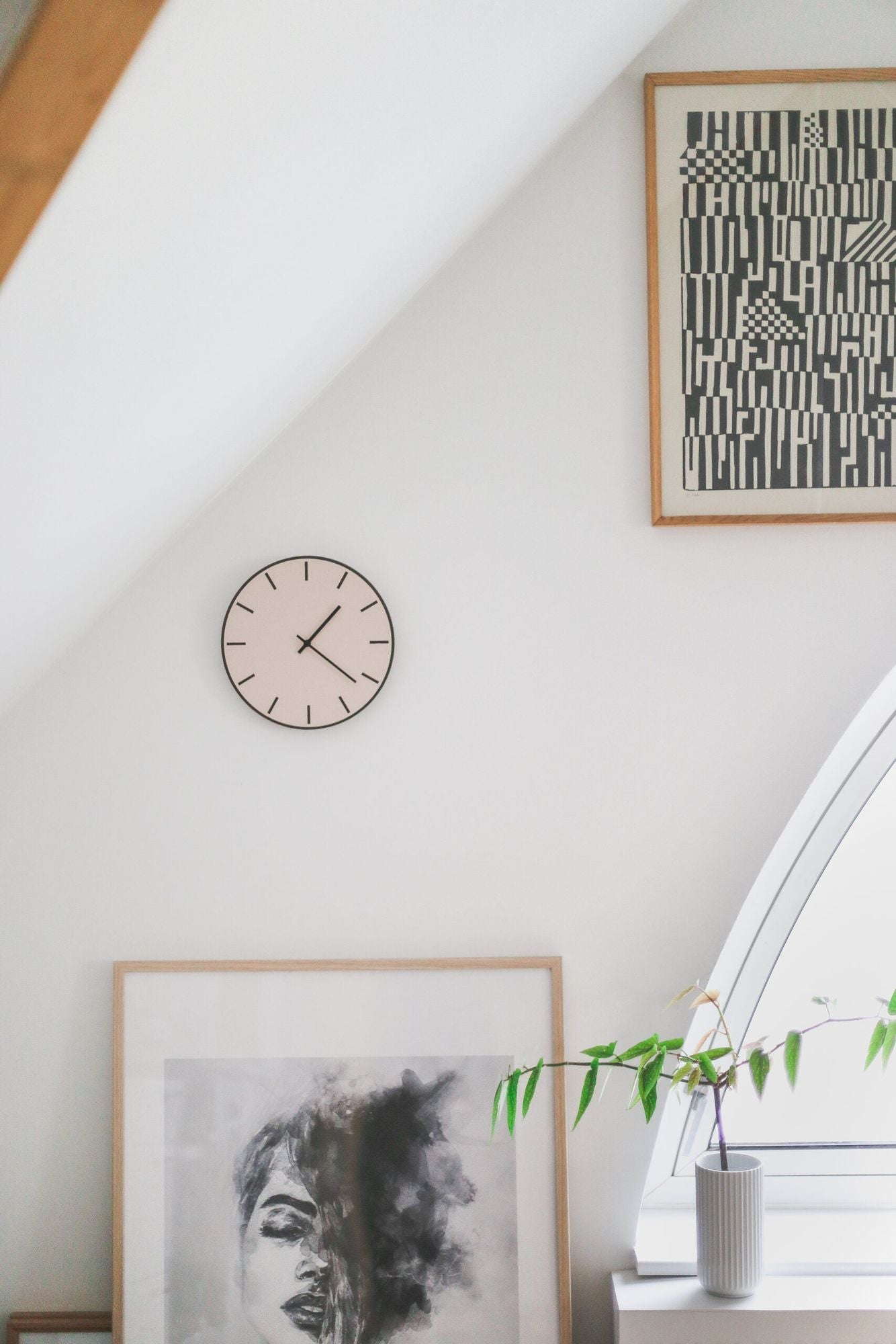 Horloge murale Hemverk DK Rose poudré – Ø28/Ø38 cm