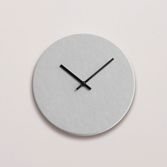 Horloge murale Hemverk DK Shape gris clair – Ø28/Ø38 cm